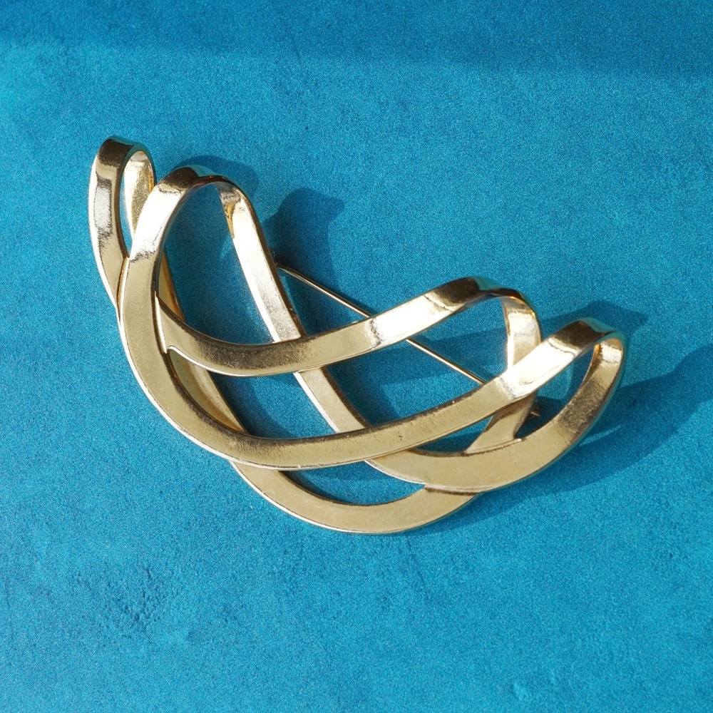 Vintage 1980s Gold Plated Abstract Modernist Brooch — 3.25" x 1.75"